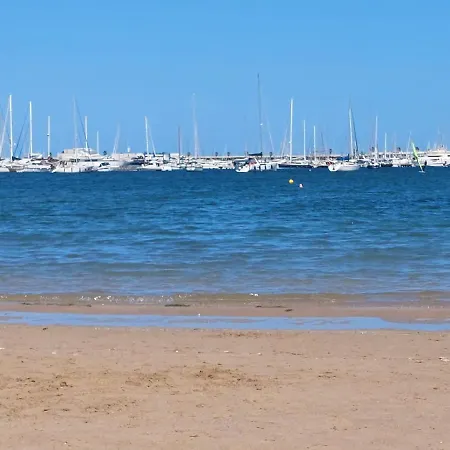 Lejlighed Espana - Punta Prima Orihuela Costa - Large For 6-people 85m2 And Terrace 40m2 Air Conditioning Wi-fi Living Kitchen 2 Bedrooms 2 Bathrooms 3 Swimming Pools Parking Security To The Sea 200m Only 40 Min To The Airport