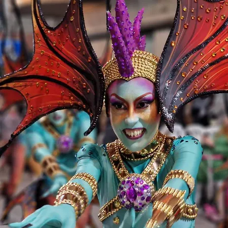 Lejlighed Espana - Punta Prima Orihuela Costa - Large For 6-people 85m2 And Terrace 40m2 Air Conditioning Wi-fi Living Kitchen 2 Bedrooms 2 Bathrooms 3 Swimming Pools Parking Security To The Sea 200m Only 40 Min To The Airport Torrevieja