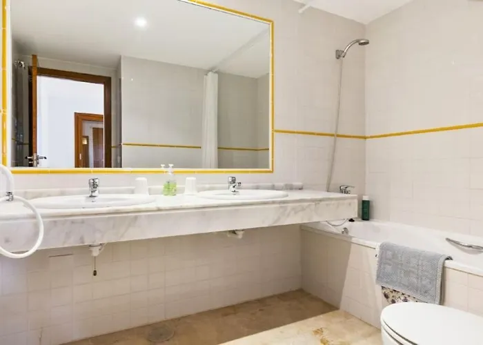 Espana - Punta Prima Orihuela Costa - Large For 6-people 85m2 And Terrace 40m2 Air Conditioning Wi-fi Living Kitchen 2 Bedrooms 2 Bathrooms 3 Swimming Pools Parking Security To The Sea 200m Only 40 Min To The Airport 公寓