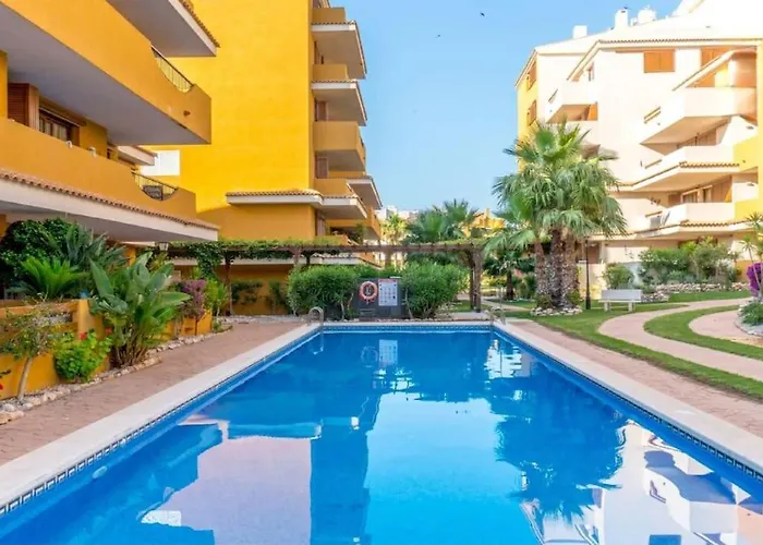 Espana - Punta Prima Orihuela Costa - Large For 6-people 85m2 And Terrace 40m2 Air Conditioning Wi-fi Living Kitchen 2 Bedrooms 2 Bathrooms 3 Swimming Pools Parking Security To The Sea 200m Only 40 Min To The Airport 公寓