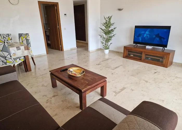 公寓 Espana - Punta Prima Orihuela Costa - Large For 6-people 85m2 And Terrace 40m2 Air Conditioning Wi-fi Living Kitchen 2 Bedrooms 2 Bathrooms 3 Swimming Pools Parking Security To The Sea 200m Only 40 Min To The Airport *