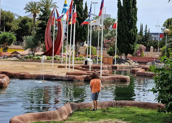 Espana - Punta Prima Orihuela Costa - Large For 6-people 85m2 And Terrace 40m2 Air Conditioning Wi-fi Living Kitchen 2 Bedrooms 2 Bathrooms 3 Swimming Pools Parking Security To The Sea 200m Only 40 Min To The Airport 公寓 托雷维耶哈