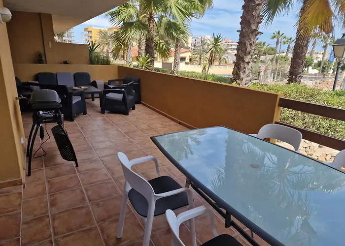 公寓 Espana - Punta Prima Orihuela Costa - Large For 6-people 85m2 And Terrace 40m2 Air Conditioning Wi-fi Living Kitchen 2 Bedrooms 2 Bathrooms 3 Swimming Pools Parking Security To The Sea 200m Only 40 Min To The Airport 托雷维耶哈