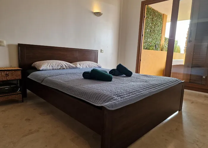 Espana - Punta Prima Orihuela Costa - Large For 6-people 85m2 And Terrace 40m2 Air Conditioning Wi-fi Living Kitchen 2 Bedrooms 2 Bathrooms 3 Swimming Pools Parking Security To The Sea 200m Only 40 Min To The Airport * 托雷维耶哈