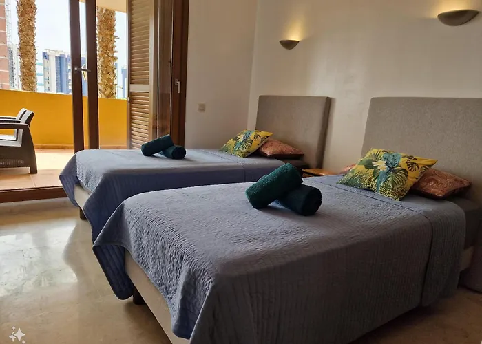 Espana - Punta Prima Orihuela Costa - Large For 6-people 85m2 And Terrace 40m2 Air Conditioning Wi-fi Living Kitchen 2 Bedrooms 2 Bathrooms 3 Swimming Pools Parking Security To The Sea 200m Only 40 Min To The Airport * 托雷维耶哈