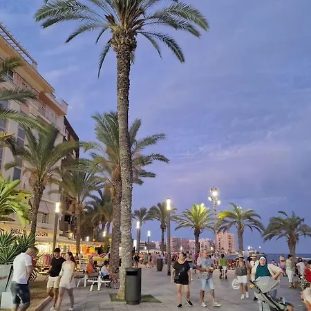 Espana - Punta Prima Orihuela Costa - Large For 6-people 85m2 And Terrace 40m2 Air Conditioning Wi-fi Living Kitchen 2 Bedrooms 2 Bathrooms 3 Swimming Pools Parking Security To The Sea 200m Only 40 Min To The Airport Appartement Torrevieja